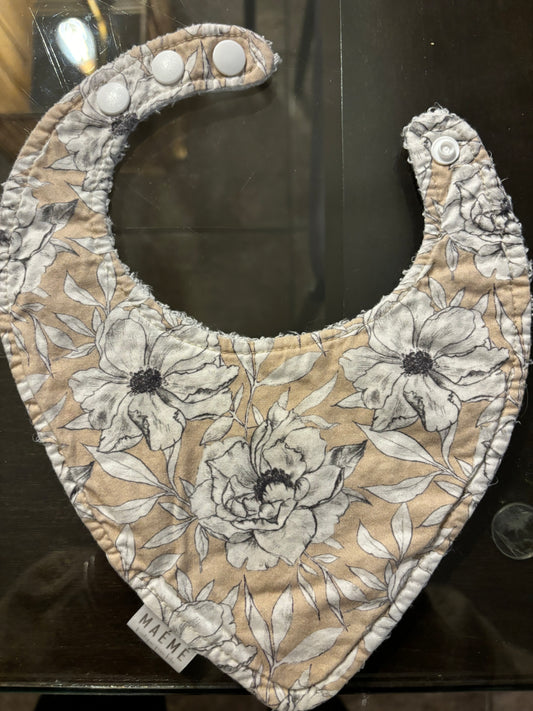 Bavoir maémé